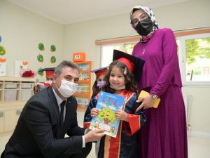 Mamak Peyami Safa Anaokulu ilk mezunlarını verdi