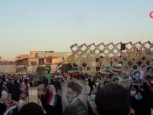 İranlılar, Reisi’nin seçim zaferini kutluyor