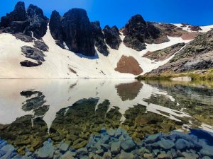 Artabel Gölleri Tabiat Parkı ziyaretçilerine muhteşem manzaralar sunuyor