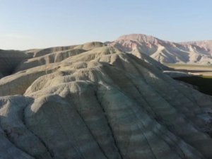 Nallıhan Kuş Cenneti ve renkli tepeleri ziyaretçilerini bekliyor