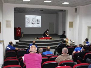 Kütahya’da cezaevi personeline ilkyardım eğitimi