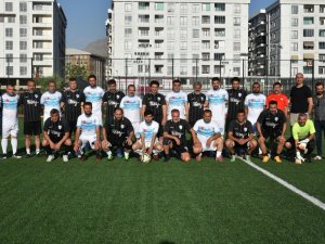 Van’da sağlıkçılar için moral maçı