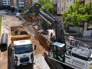 Mahallelerde yağmur suyu hattı oluşturuluyor