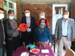 Şehit babalarına anlamlı ziyaret