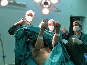 Aydın Devlet Hastanesi’nde ilk defa  “Uyanık Beyin Tümörü Ameliyatı” yapıldı