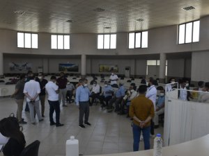 Kızıltepe Hububat Ticaret Merkezinde çalışanlar korona virüs aşısı oldu