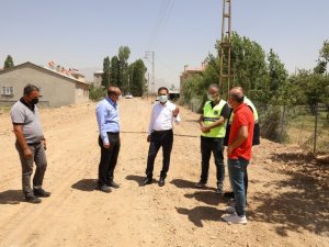 İpekyolu Belediyesinden yol açma atağında