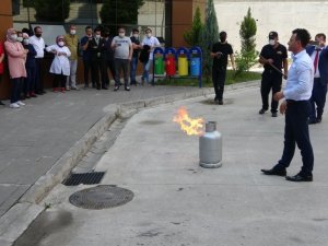 Ağız ve Diş Hastanesi personeline deprem ve yangın tatbikatı