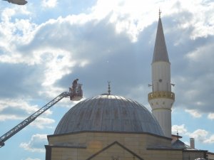 Fırtınada yuvasız kaldı, imdadına ekipler yetişti