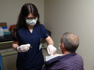 Bakan Koca’nın tebrik ettiği hemşire İHA’ya konuştu