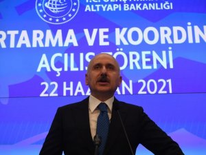 Bakan Karaismailoğlu: "Dünyanın her noktasında Türk denizciliği ve Türk havacılığına hizmet veriyoruz”
