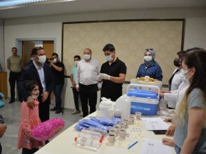 Tatvan Belediyesi personeline korona virüs aşısı yapıldı