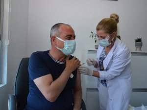 Başkan Sertaslan aşı oldu