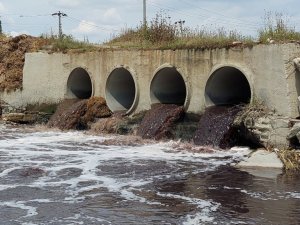 Ergene’yi kurtarma çalışması sürerken, 5 fabrika kapatılarak 450 bin lira ceza uygulandı