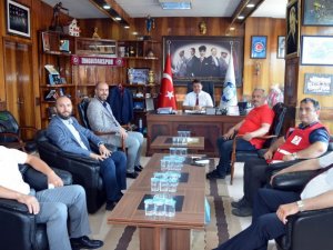 Kızılay’dan GMİS’e “Bu hilal sizinle var” belgesi