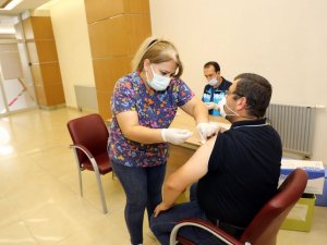 Talas Belediyesi personeline aşı