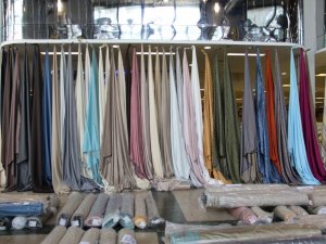 1 milyon metreyi aşkın kumaş bu fuarda meraklıları ile buluştu