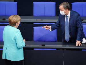 Merkel: "Türkiye’nin taleplerinin AB liderlerinin kabul etmesini bekliyorum"