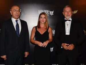 Golden Wings  Ödül Töreni ünlüler geçidine sahne oldu