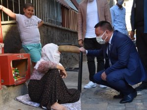 AK Partili Bağlar Belediyesinin hizmetleri CHP ve HDP medyasını rahatsız etti