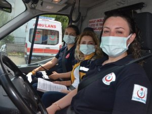 Bu kadınlar hayat kurtarmak için direksiyon başında