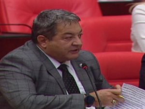 Fendoğlu, çiftçilerin sorunlarını dile getirdi