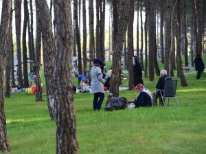 Doğal Yaşam Parkı vatandaşların gözde mekanı oldu