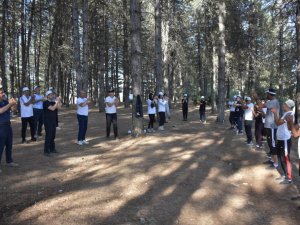 Bingöl’de doğa yürüşü ve çevre temizliği etkinliği yapıldı