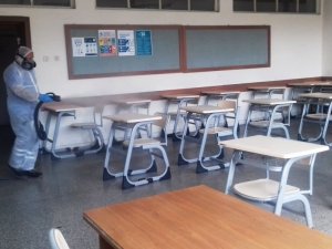 YKS öncesi okular dezenfekte ediliyor