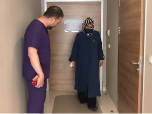 Ayağa bile kalkamıyordu, tedavinin ikinci gününde yürümeye başladı