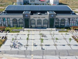 Bayburt Üniversitesinde bayram temizliği seferberliği