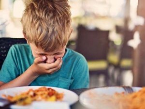 Yaz aylarında besin zehirlenmeleri artıyor