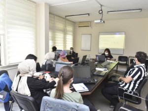 BUSKİ laboratuvar personeline metot eğitimi