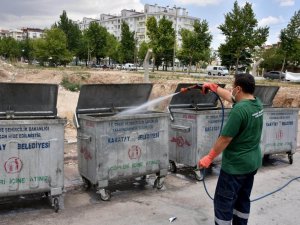 Karatay Belediyesi ilaçlama çalışmalarına hız verdi