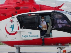 Ambulans helikopter 1 buçuk aylık bebek için havalandı