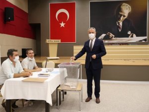 Muğla Barosu Başkanı Uzun güven tazeledi