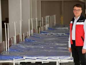 Isparta’da 20 yatalak hastaya elektrikli karyola temin edildi