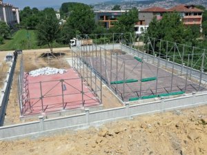 Karadenizliler Mahallesi’ne modern spor alanı
