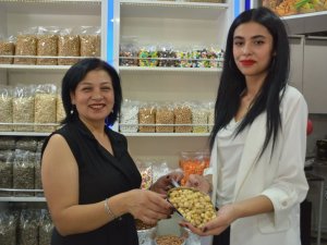 Annenin tecrübesi ile kızının çalışkanlığı Aydın’a yeni bir iş yeri kazandırdı