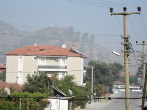 Dumanlar Ortaca’yı kapladı