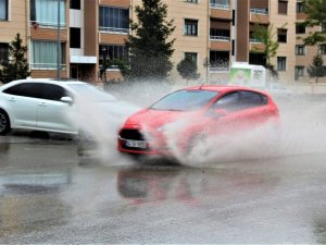 Doğu Anadolu’da gök gürültülü sağanak bekleniyor