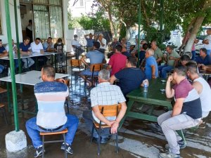 Büyükşehir bürokratları vatandaşları dinlemeye devam ediyor