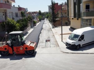 Tarsus’ta yol onarım ve asfaltlama çalışmaları