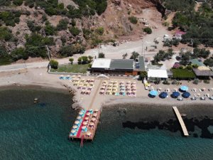 Assos’taki kaçak yapının ’Yapı Kayıt Belgesi’ iptal edildi