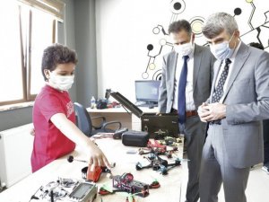 Kütahya Teknokent, 11 yaşındaki Doruk’u Türkiye Şampiyonası’na uğurladı