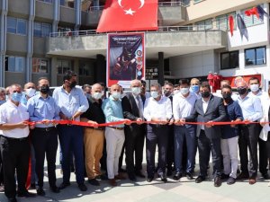 Başkan Özcan, “Direnen Filistin” sergisine katıldı