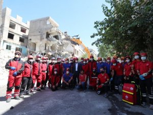 Şahinbey Belediyesi’nden gerçeği aratmayan deprem tatbikatı