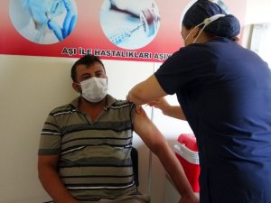 Osmaniye İl Sağlık Müdürü Öznavruz: "Aşıda Türkiye ortalamasının üzerindeyiz"