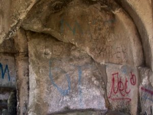 Harabeye dönen İnceğiz Mağarası havadan drone ile görüntülendi