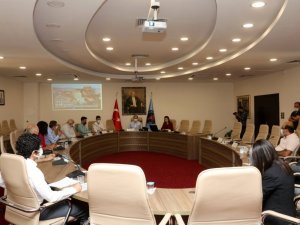 AÜ’de Sokak Hayvanları Çalıştayı gerçekleştirildi